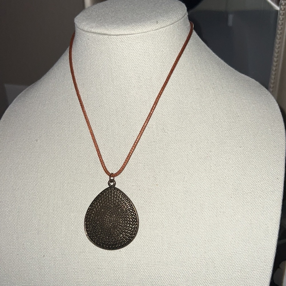 Gold & brown necklace adjustable length clasp braided leather chain jewelry - Picture 1 of 7